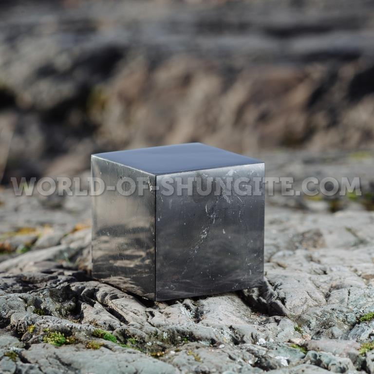 Shungite polished cube 6 cm