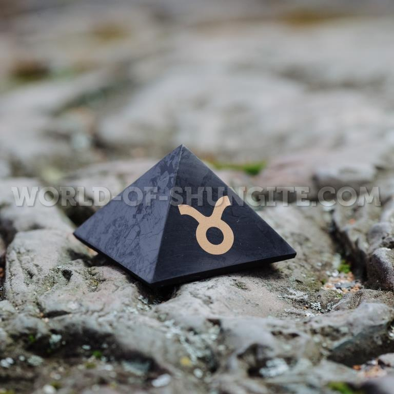 Shungite pyramid "Taurus" from Karelia