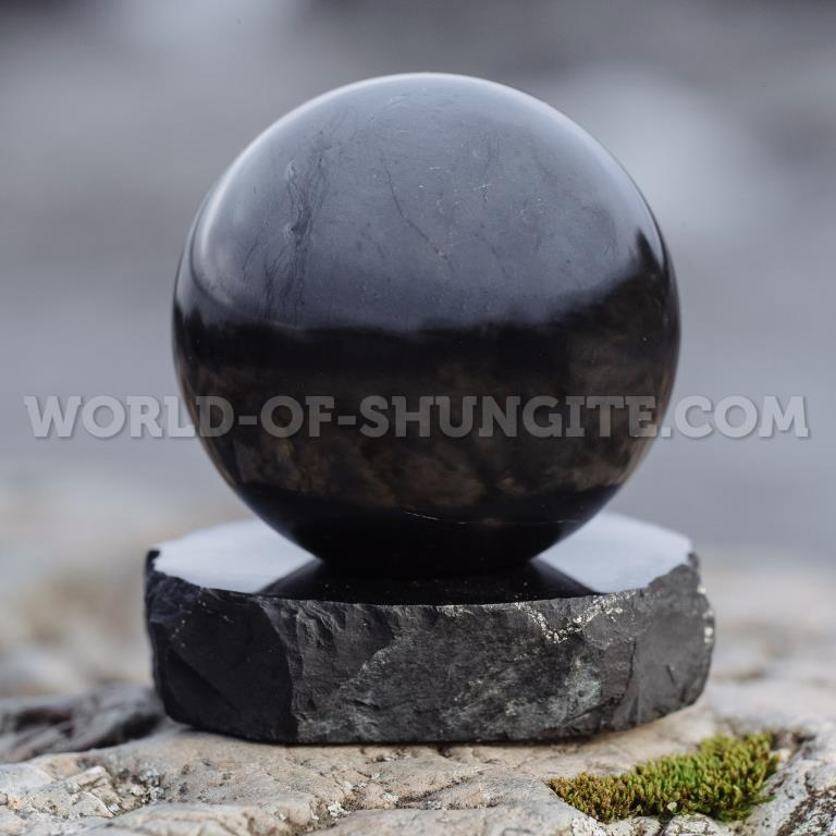 Shungite sphere 4cm