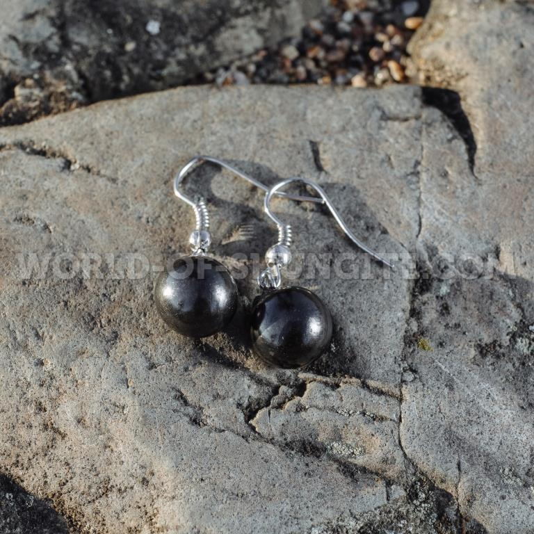 Shungite earrings "Balls" from Karelia
