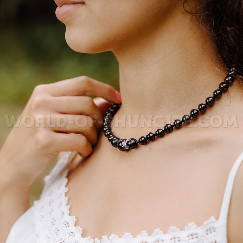 Russian Shungite necklace ''Vera''
