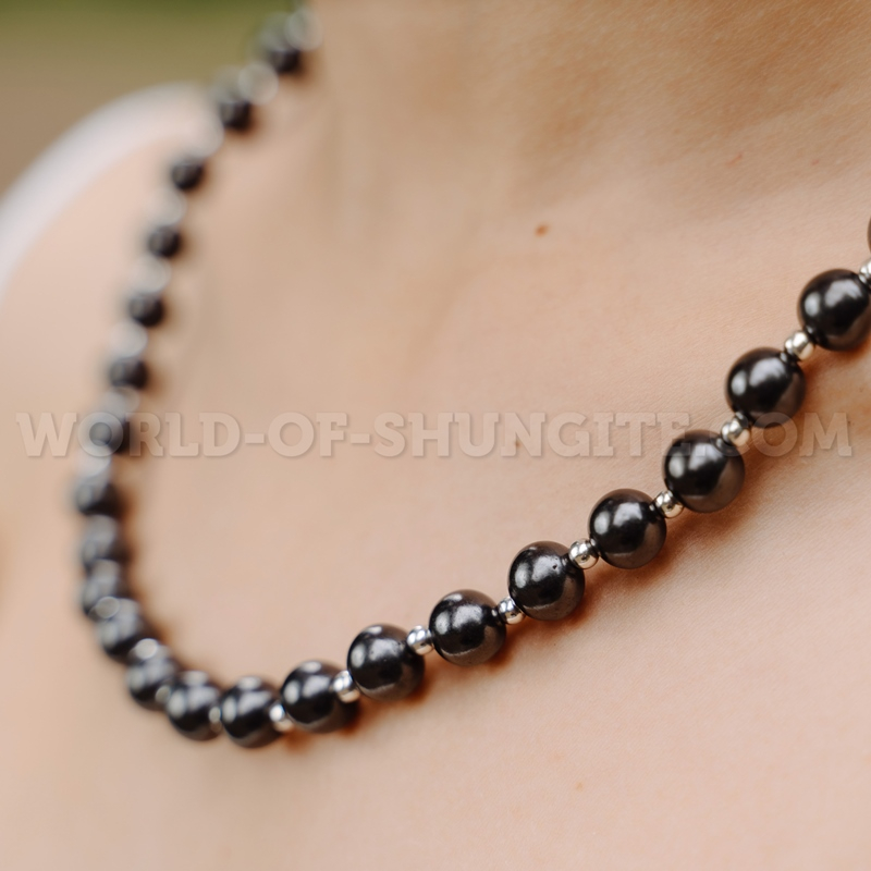 
																			Shungite necklace with silvery glass beads
									