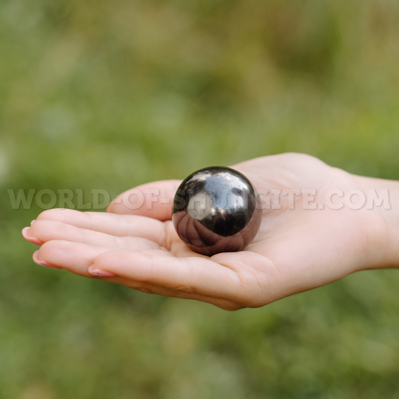 Shungite sphere 3 cm