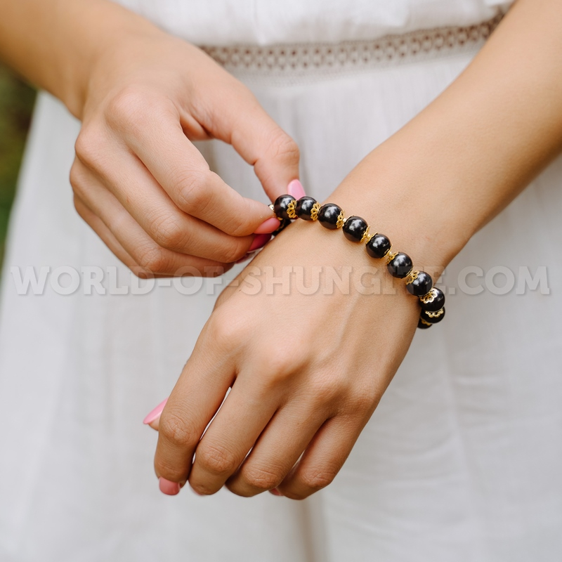 Shungite stretchy bracelet with goldish roses