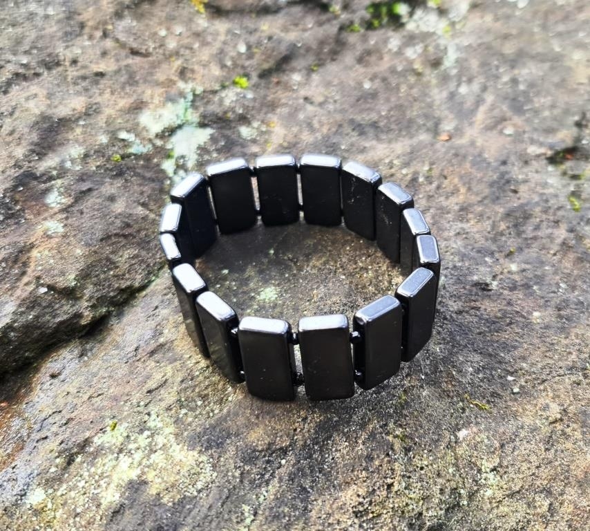 Shungite Bracelet made of plates polished 
