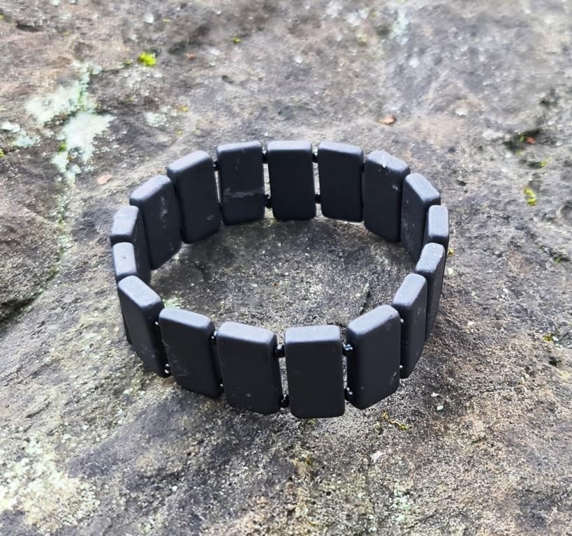 Shungite Men's Bracelet made of plates Unpolished