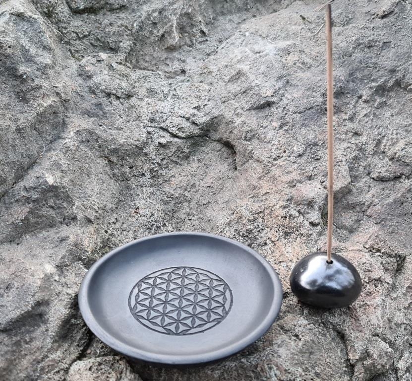 Shungite Flower of Life saucer with a support for incense sticks made of pellets