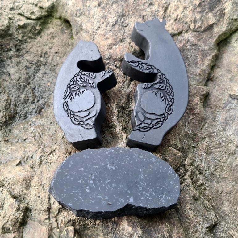 Shungite puzzle Bears with the tree of life (family amulet)