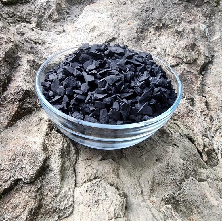 Small shungite in granules (5-15 mm) 1 kg in the package