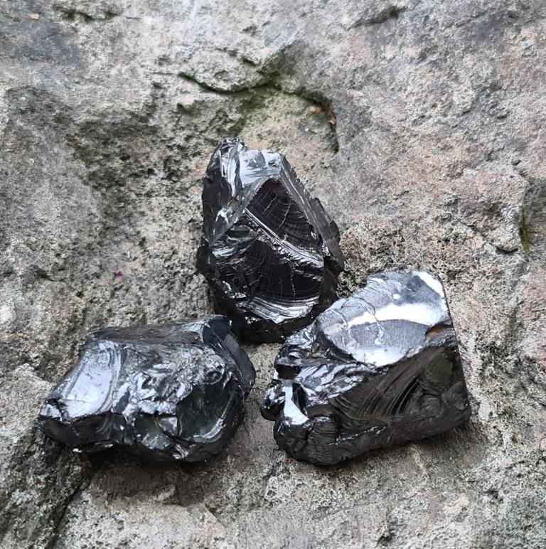 Piece of elite shungite 200-250 g