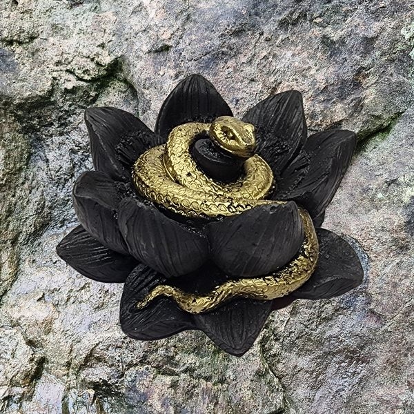 Shungite Snake in the lotus