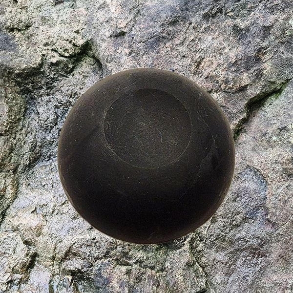 Shungite support for a sphere (hemisphere)