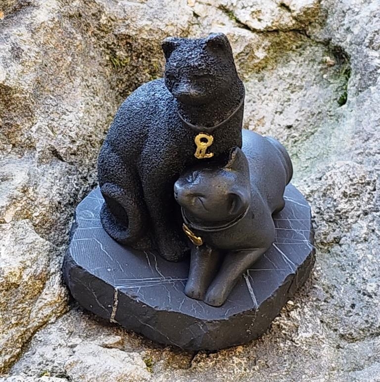 Shungite Cats