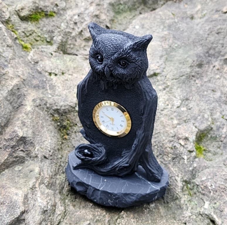 Shungite The owl with the clock